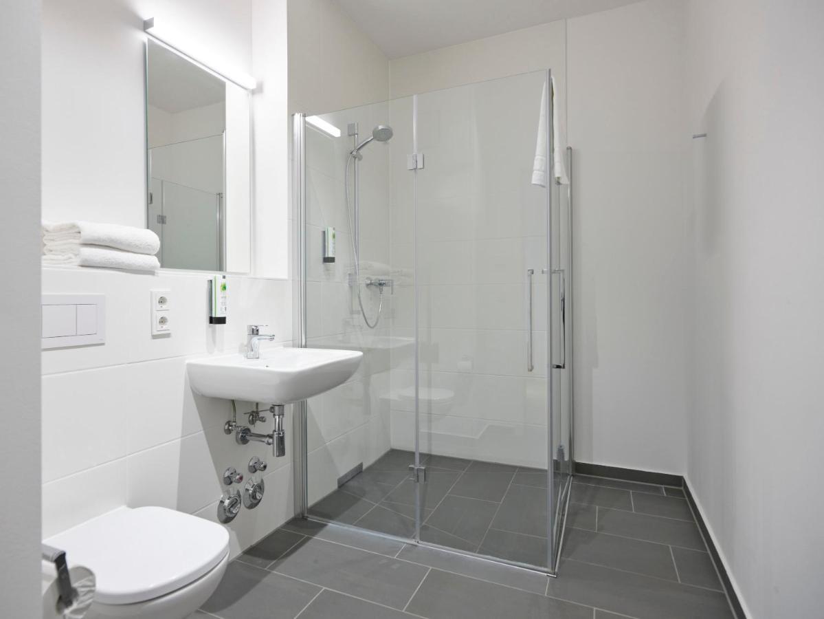 Messe Apartment *